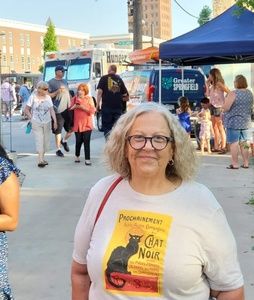 Meet your Posher, Bonita